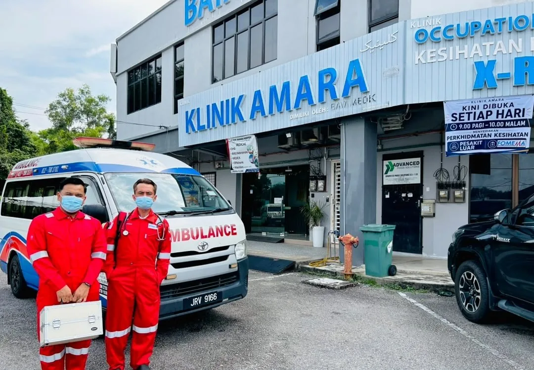 ASP ALHAYAT paramedics with ambulance at Klinik Amara Kerteh